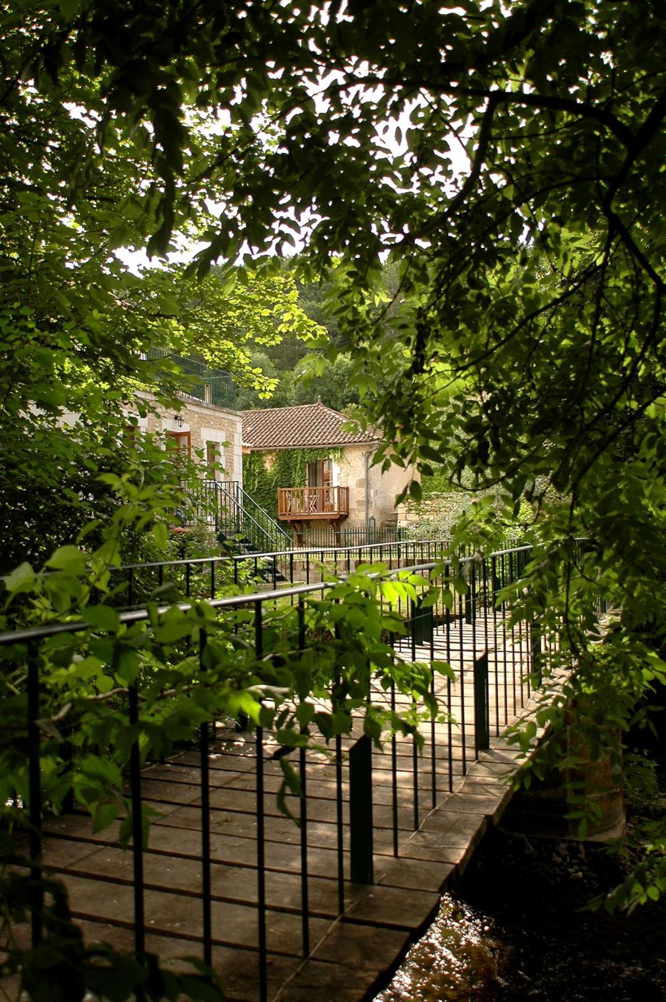Moulin De Vigonac Hotel Valeuil Eksteriør billede